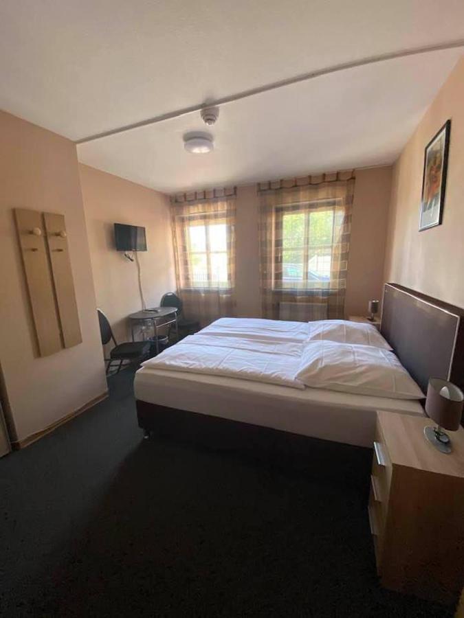Hotel-Gasthof "Alter Ritter" روتنبورغ أوب در تاوبر المظهر الخارجي الصورة