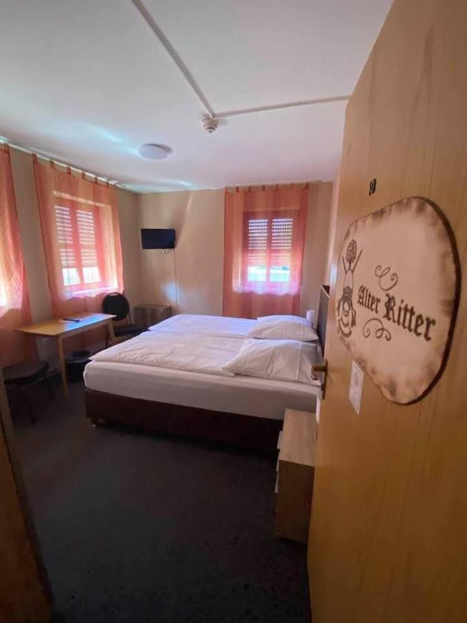 Hotel-Gasthof "Alter Ritter" روتنبورغ أوب در تاوبر المظهر الخارجي الصورة