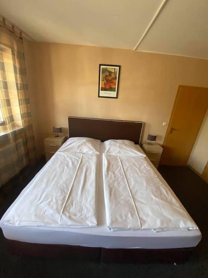 Hotel-Gasthof "Alter Ritter" روتنبورغ أوب در تاوبر المظهر الخارجي الصورة
