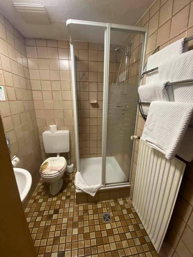 Hotel-Gasthof "Alter Ritter" روتنبورغ أوب در تاوبر المظهر الخارجي الصورة