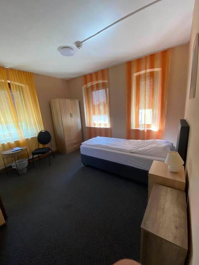 Hotel-Gasthof "Alter Ritter" روتنبورغ أوب در تاوبر المظهر الخارجي الصورة
